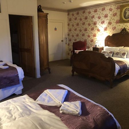 The Oakeley Arms Hotel Maentwrog Bagian luar foto