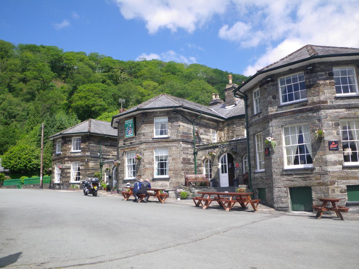 The Oakeley Arms Hotel Maentwrog Bagian luar foto