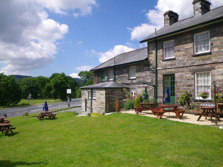 The Oakeley Arms Hotel Maentwrog Bagian luar foto