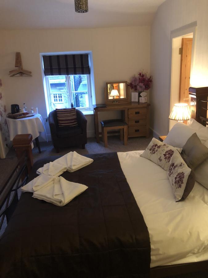 The Oakeley Arms Hotel Maentwrog Bagian luar foto